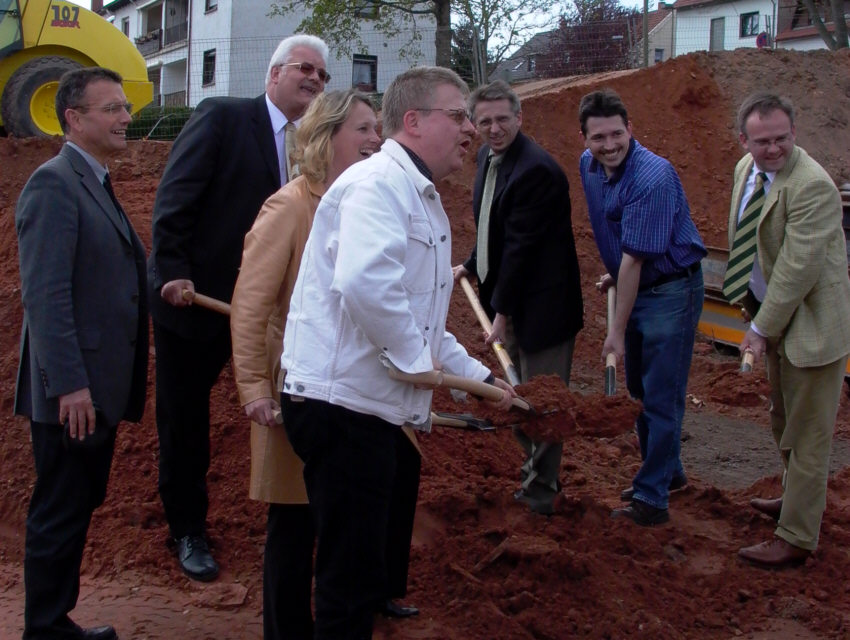 Hallenbad St. Ingbert Neubau vom Bad Blau - Spatenstich