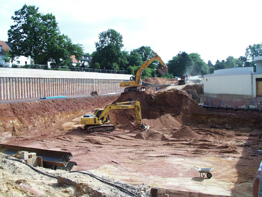 Hallenbad St. Ingbert Neubau vom Bad Blau - Baugrube